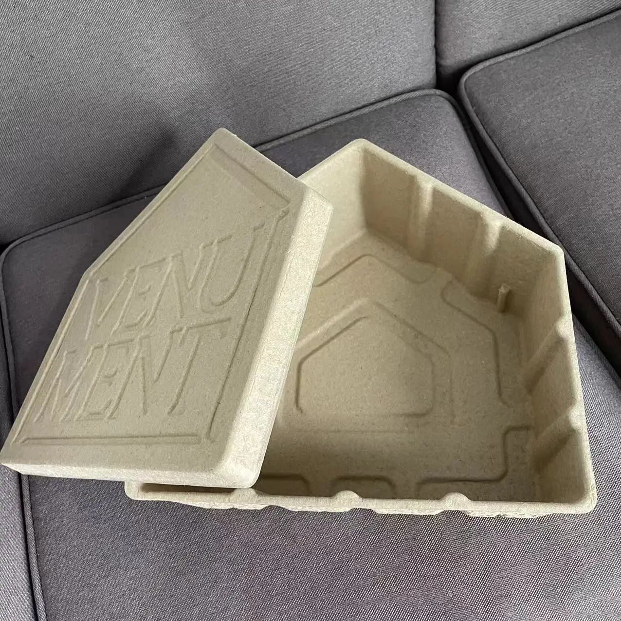 China factory custom molded pulp paper box Clothing packaging box biodegradable made of recycled paper eco-friendly