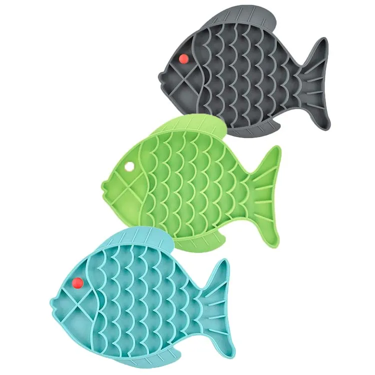 Cat Slow Feeding Bowls Silicone Anxiety Relief Kitten Treat Toy Fun Alternative Pet Lick Mat Fish-Shaped Cats Dogs Puzzle Feeder
