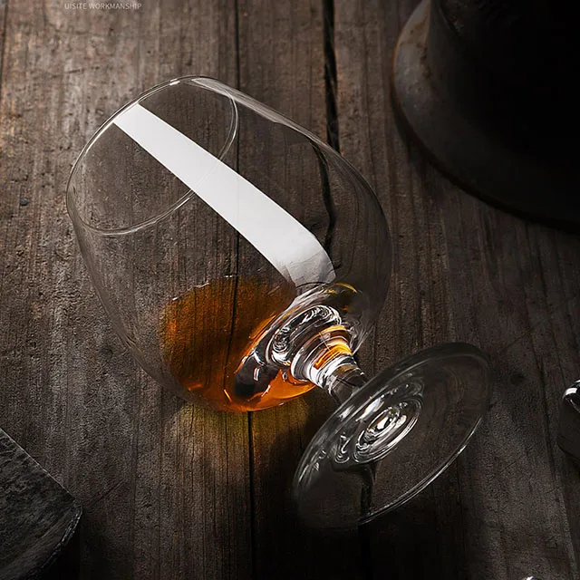 Wholesale Unique Cheap Handmade Clear Whiskey Cognac European Style Short Footed Thickened Family Container Brandy Glass