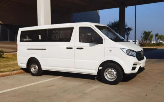 hot sale passenger mini van with high speed chinese brand