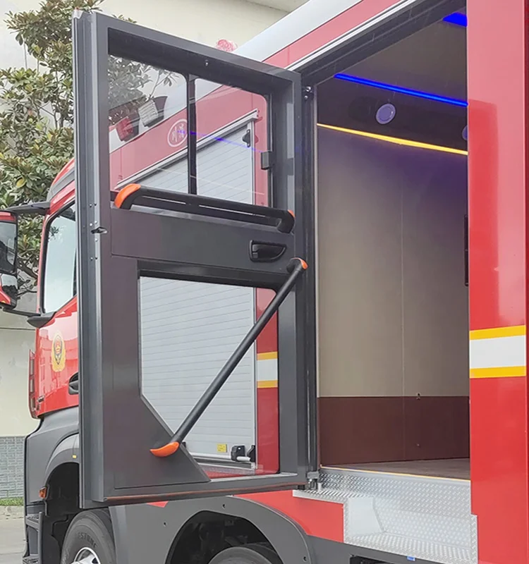 Chinese OEM Customized Fire Truck Independent Crew Cabin