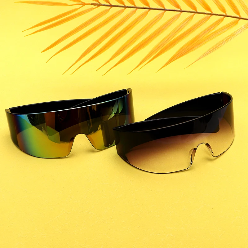 GUVIVI 2023 One Piece Designer Brown Glasses Sunglasses Wholesale Men Women Oversized Shield eco friendly Windproof Eyewear