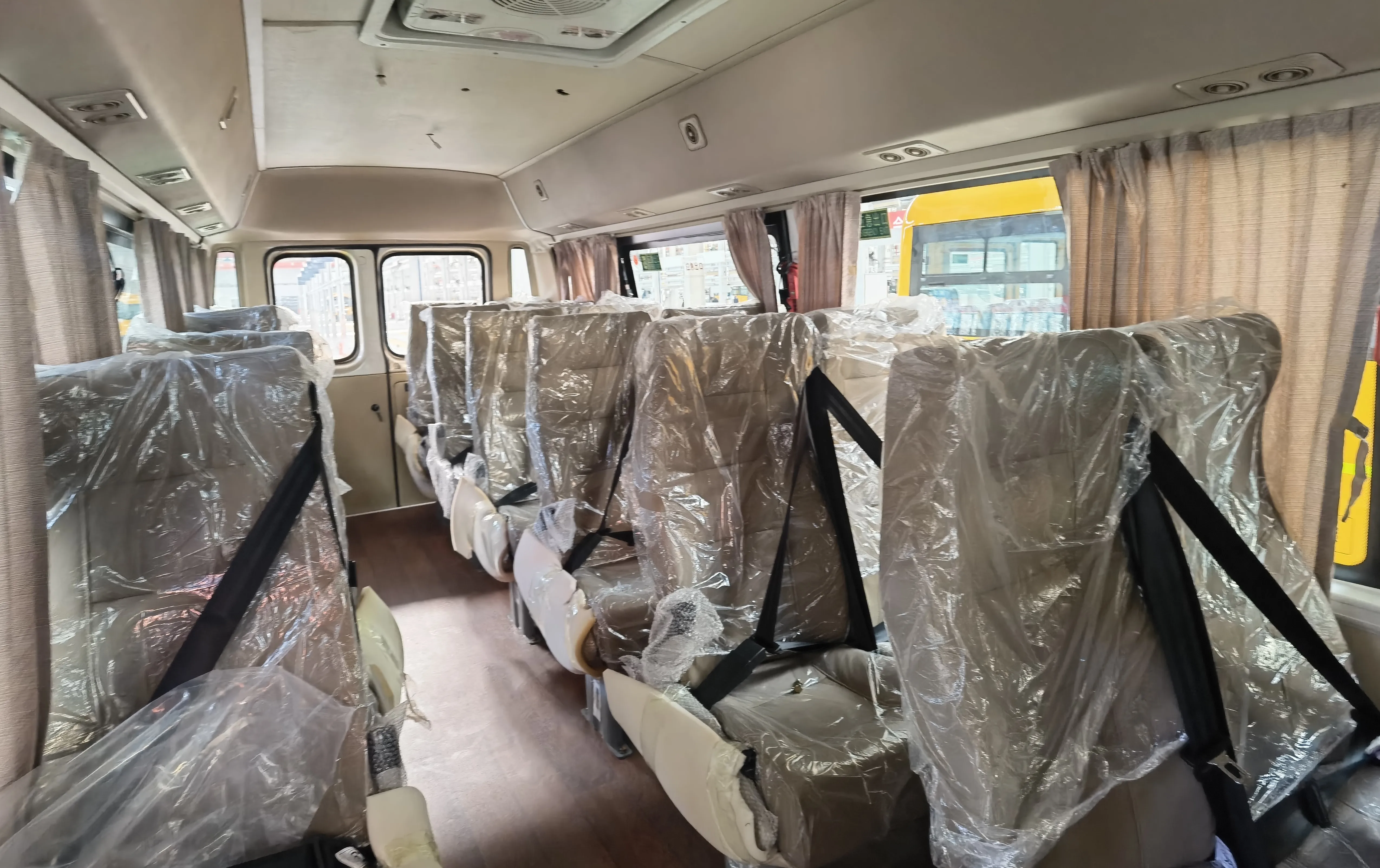 New arrival Made in china convenient transportation in rural area 19 seats 6m Shaolin Huayi mini coach bus on sale