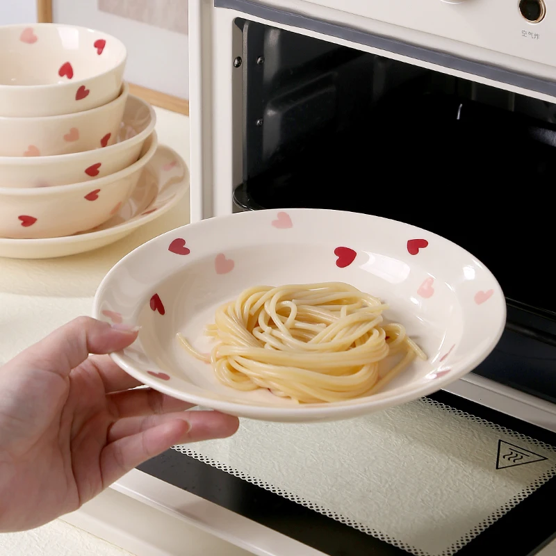 New heart design glazed plate and bowl wholesale restaurant creative tableware ceramic dinnerware sets
