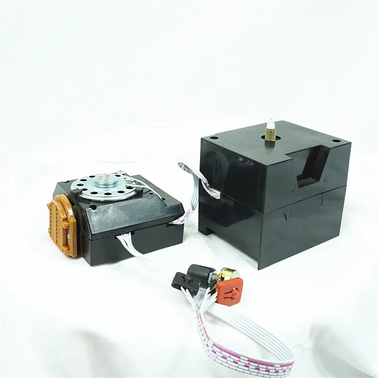 cuckoo clock repair item/clock mechanism cuckoo