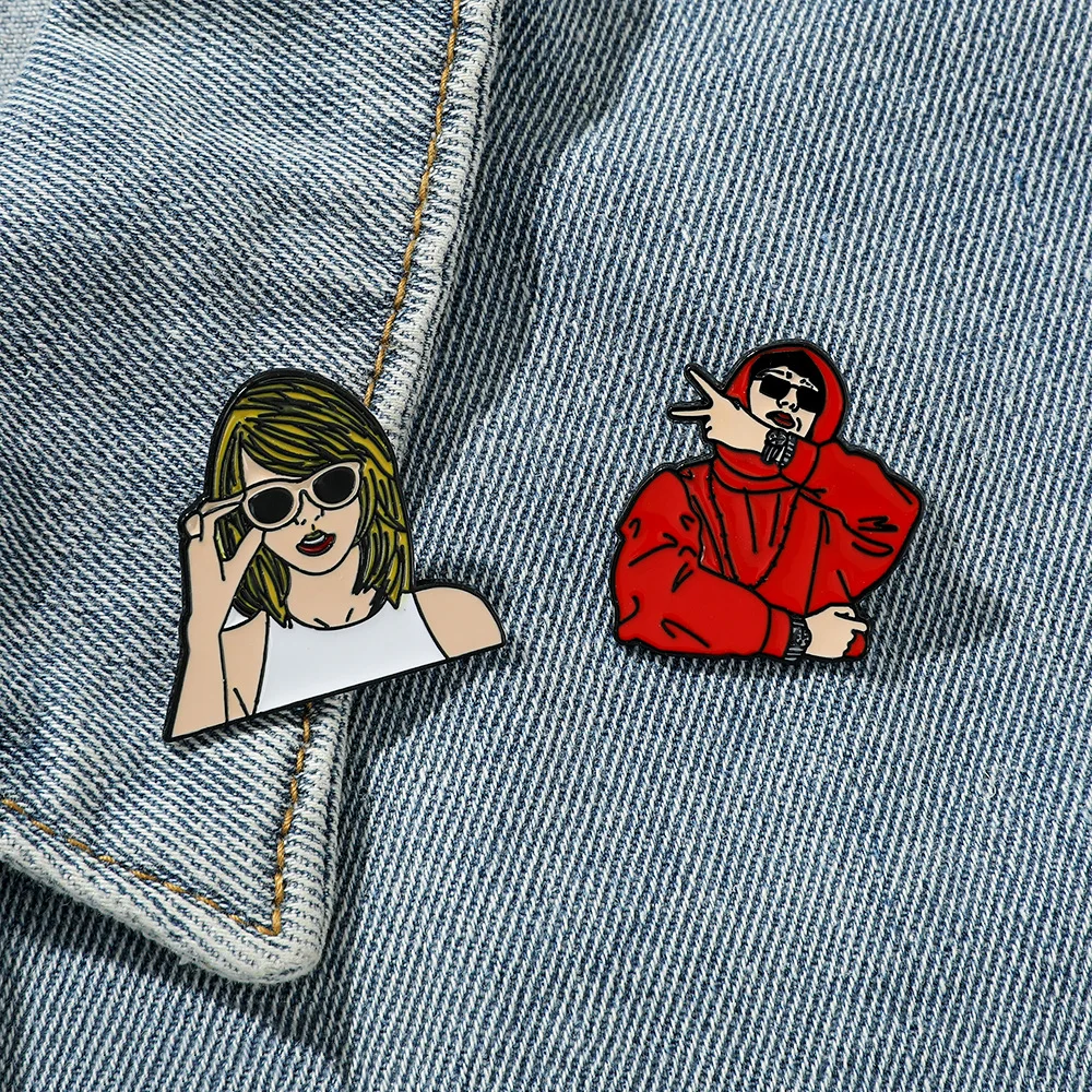 Taylor brooch hard metal singer badge music for fans gift rapper singer peso pluma pin