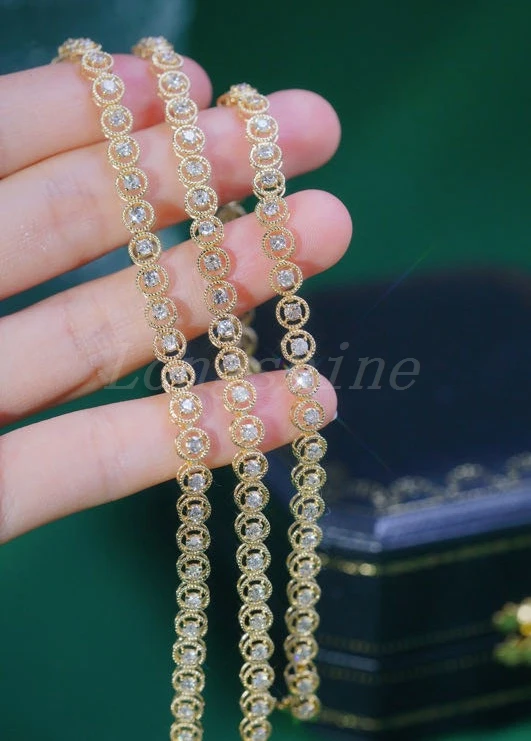 18K Solid Gold Square Shape and Circle Shape White Color Diamond Delicate Bracelet