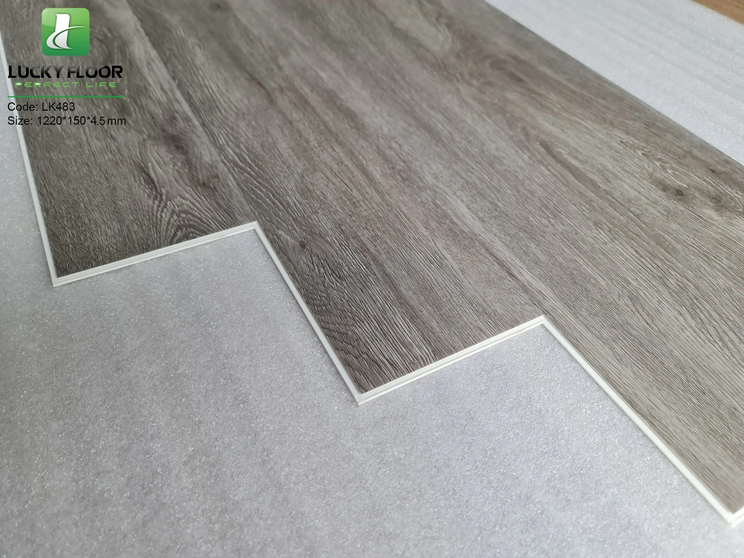 High-class Competitive price UV coating anti-slip anti-scratch deep embossed texture spc flooring