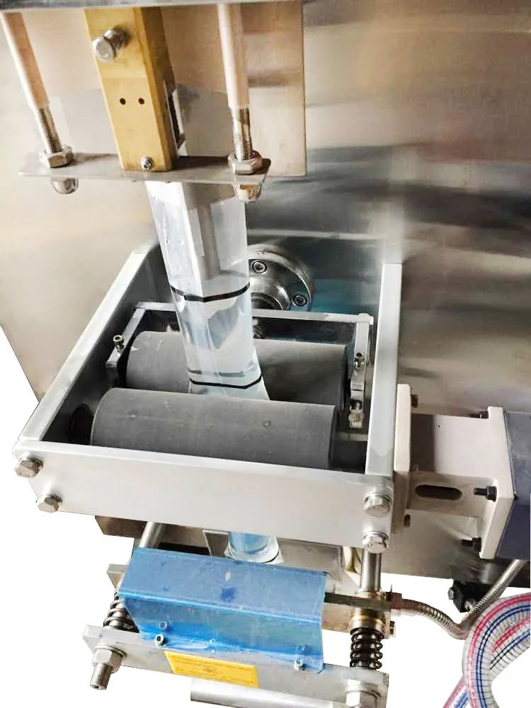 BROPACK Africa Vertical pouch sachet  automatic juice milk soy sauce vineger water  filling  liquid  packing machine