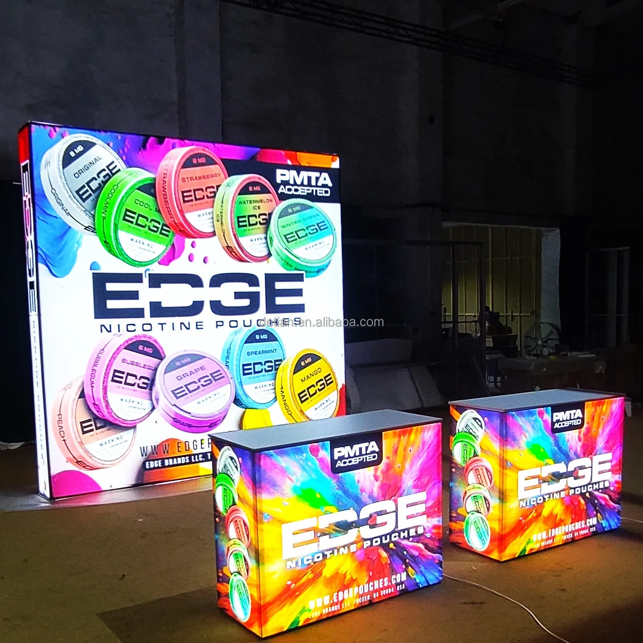 Exhibition Booth 3x3 with LED Backdrop and Trade Show Products for Booth Display