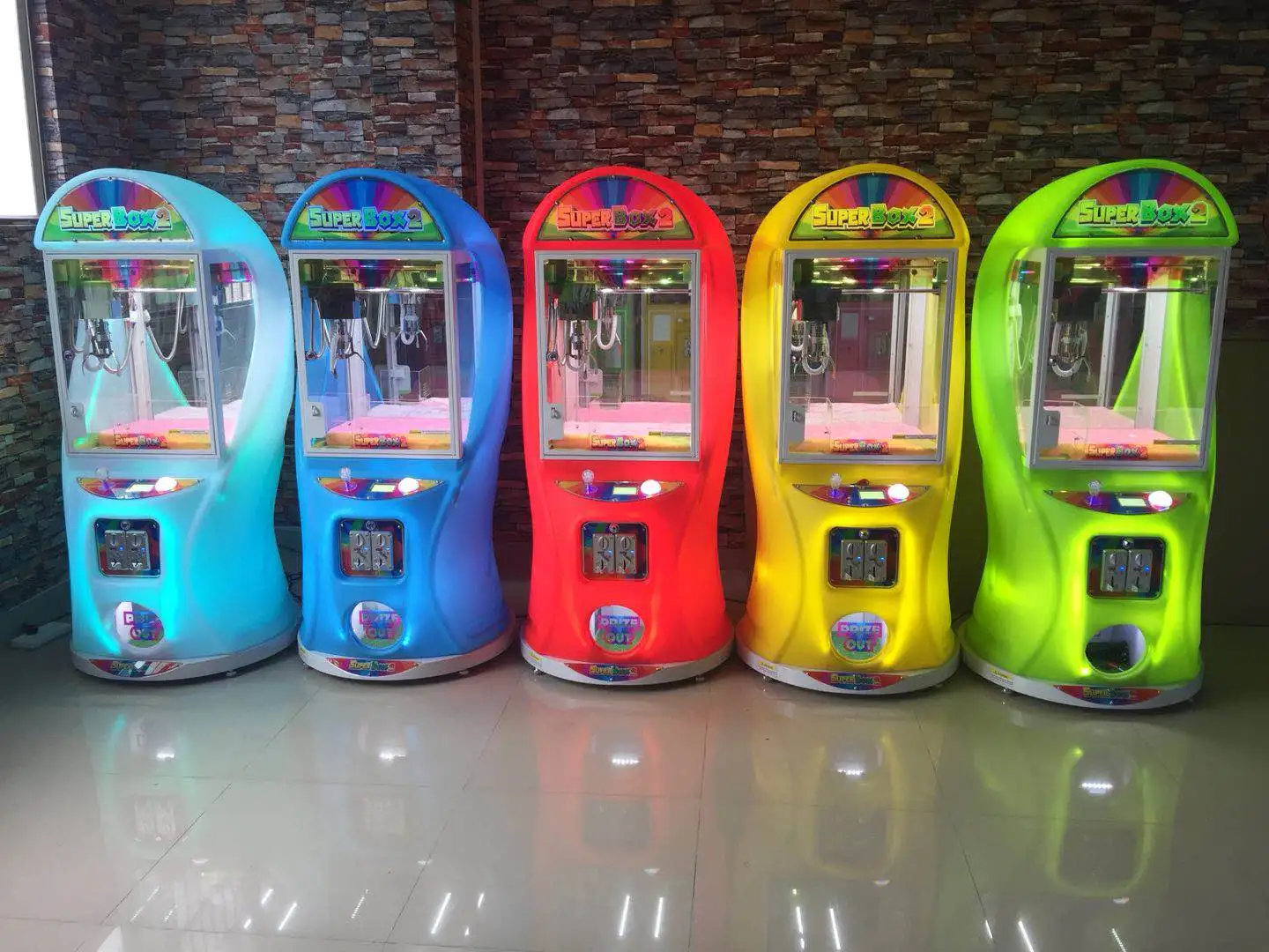 Factory Price Super Box Claw Crane Prize Gfit Game Machine|Amusement Park Toy Claw Game Machine|Plastic Arcade Claw Machine