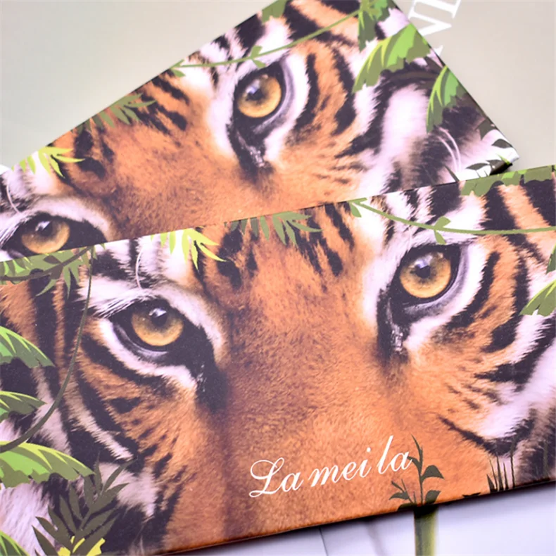 
Animal Makeup high pigment eyeshadow Eyeshadow glitter eyeshadowe12 Colors Eyeshadow Palette 