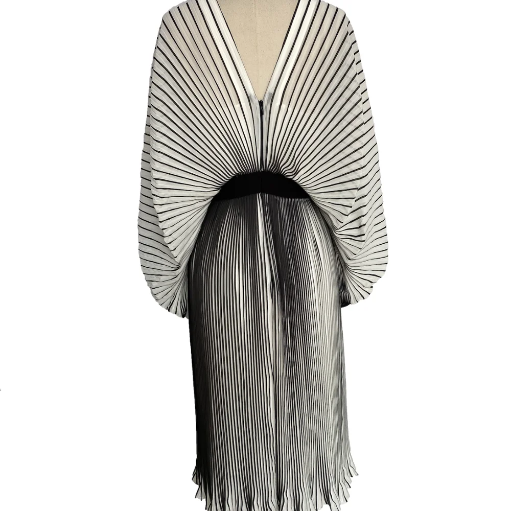 All-match temperament v-neck striped dresses with wide sleeves Tunic stylish pleated dress