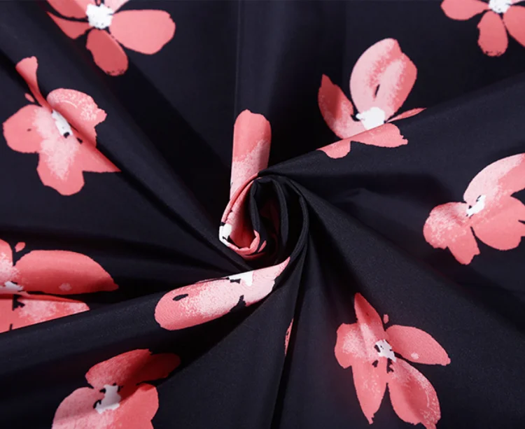 wholesale 300T poly pongee fabric 50D autumn winter cotton garment fashion fabric 66G plain dyed down jacket cloth