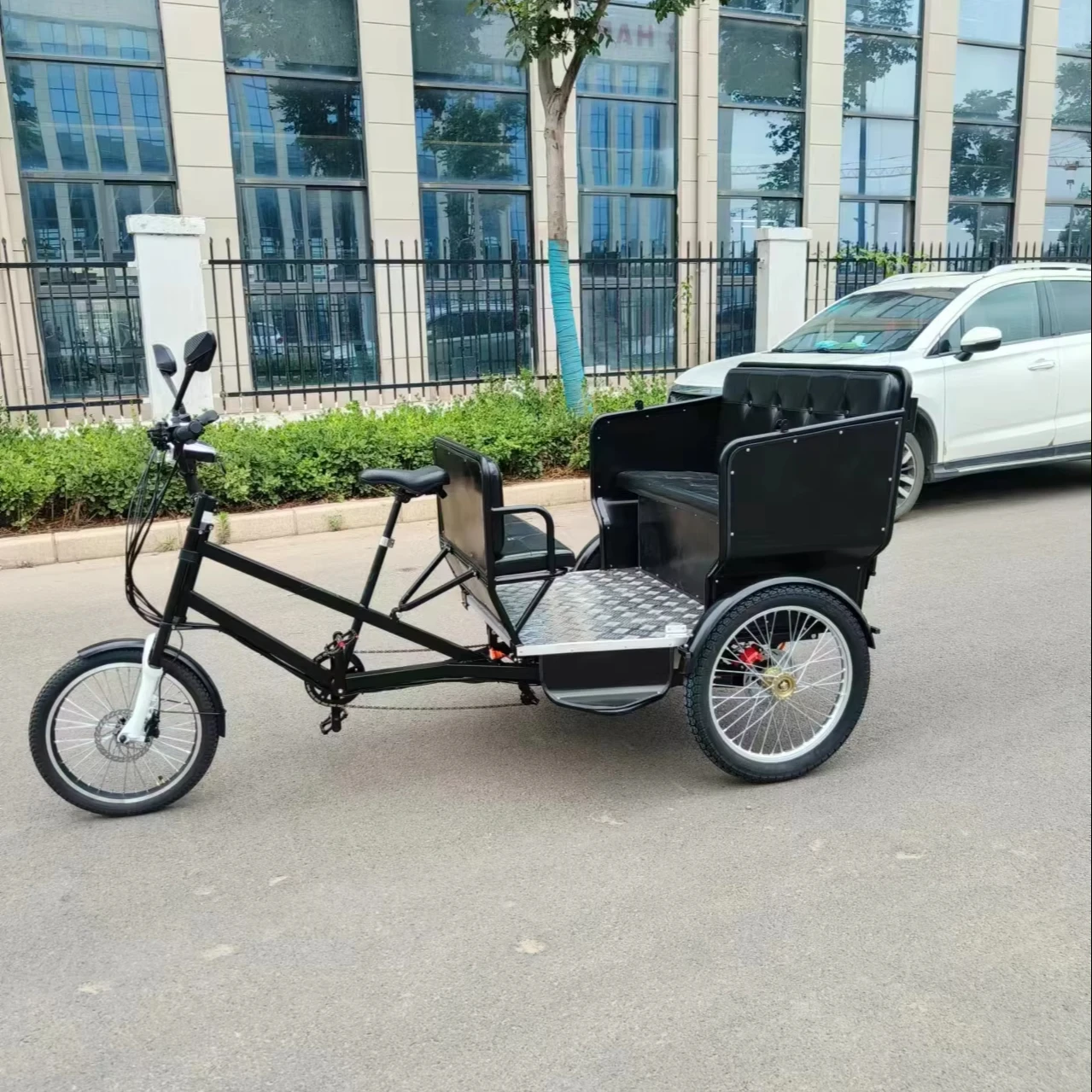 Taxi Tricycle with Passenger Seat Bicitaxis Rickshaw