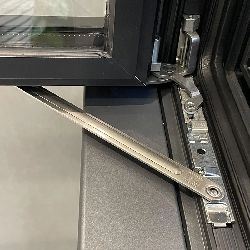 Big Size Germany Style Double Glass Smooth Balcony Easy Operation Aluminum Sliding Windows with Stainless Steel Screens