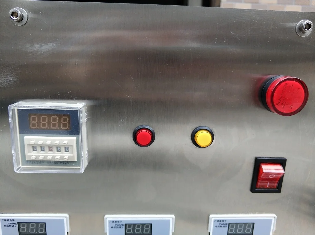 Full Automatic Desktop  With Conveyor Beverage Milk Perfume Filling Machine Water Filler CNC Liquid Oil Filling Machine