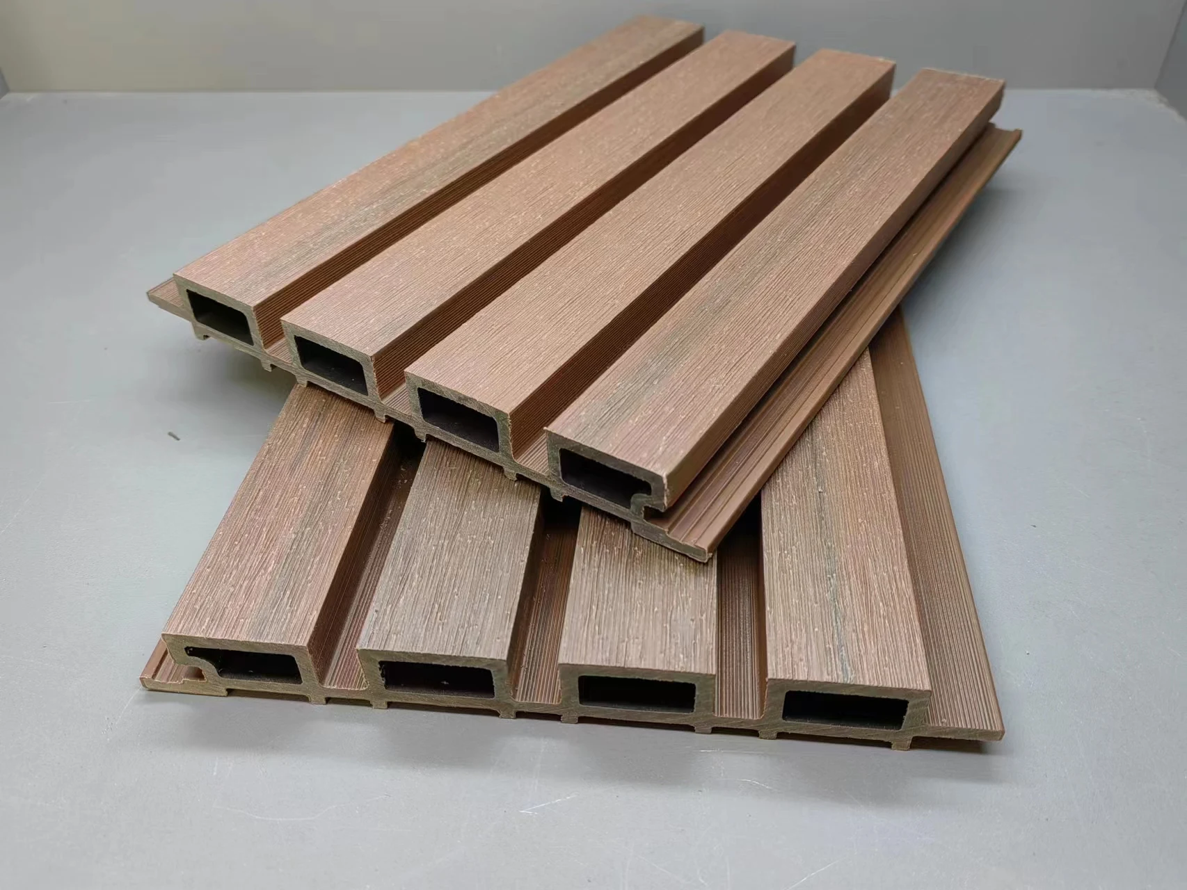 Fireproof Modern Design Alternative Wood WPC Decor Wall Panel Outdoor Exterior Wall Cladding