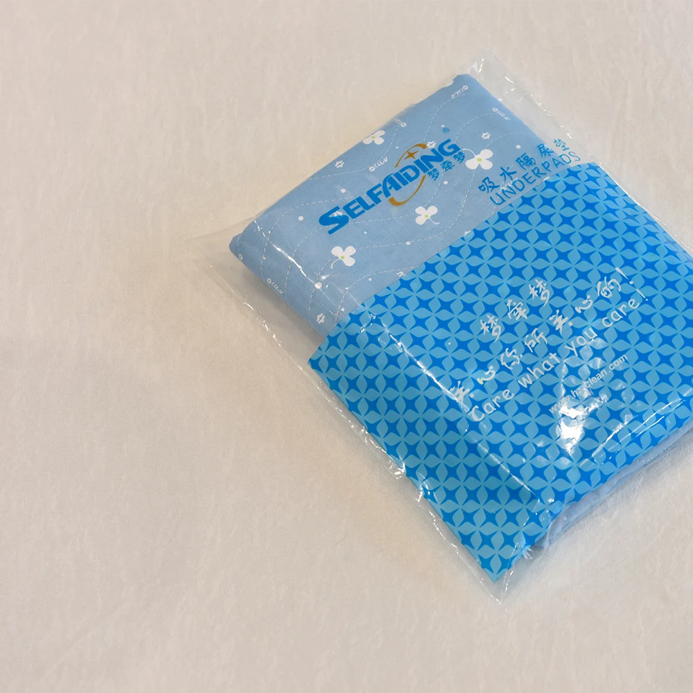 Hot Sale Waterproof Incontinence Bed Pads Soft 4-Layer Washable and Reusable Incontinence Bed Adult Underpad