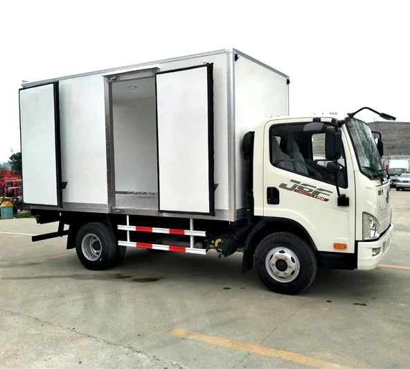 
Refrigetated truck box with thermo king refrigeration unit 