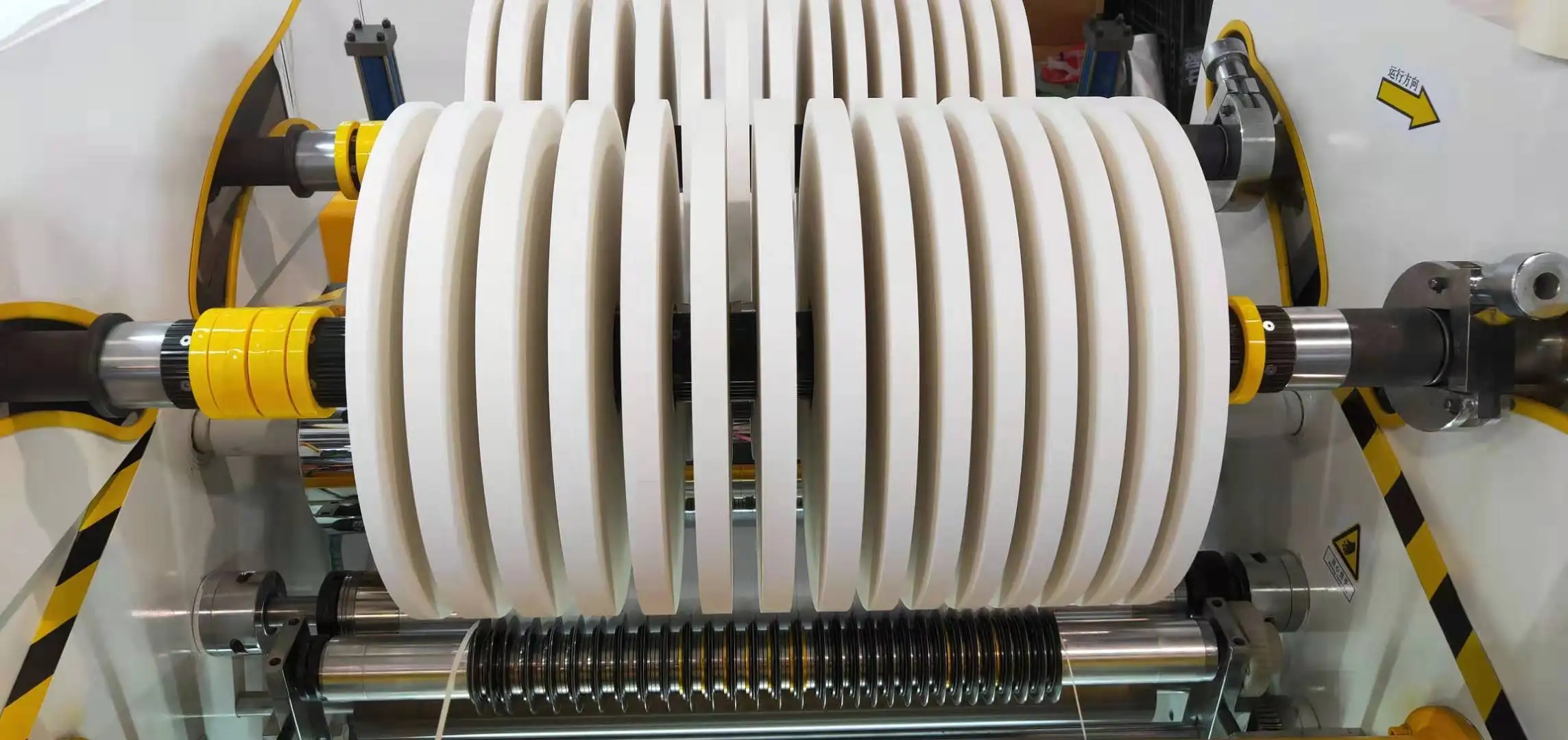 HERO bopp ribbon kraft paper roll label slitting machine cortadora de papel paper slitting and rewinding machine