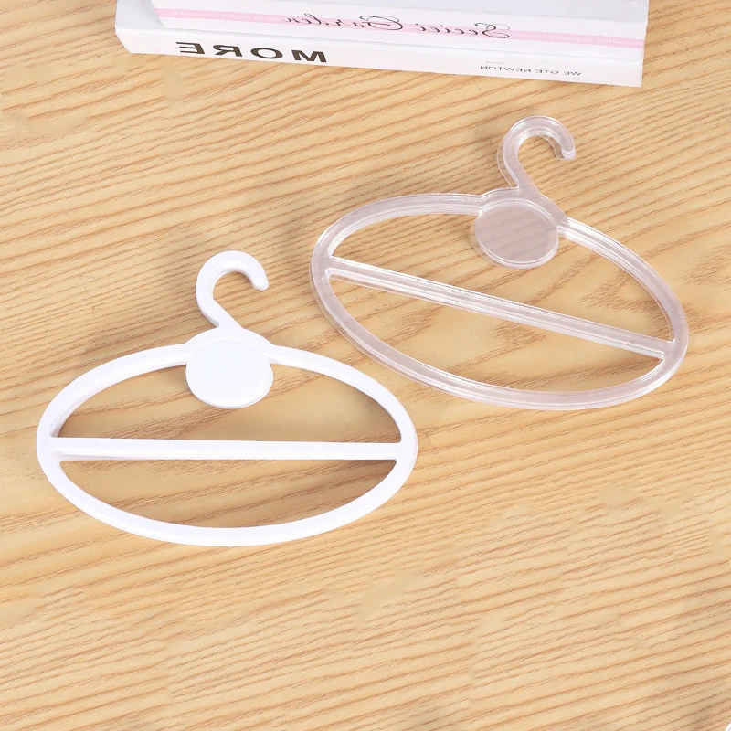 Cross border custom oval scarf hanger crossbar scarf hook space saving plastic tie hook black towel hanger for garment