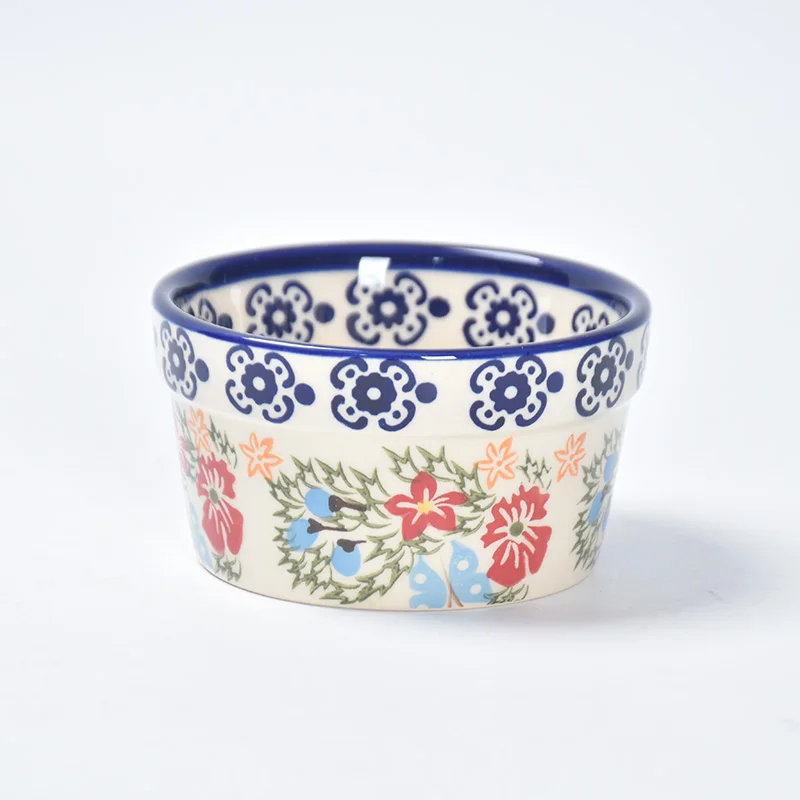 The bread cake pot can be customized with Polish color stamped ceramic bread mold