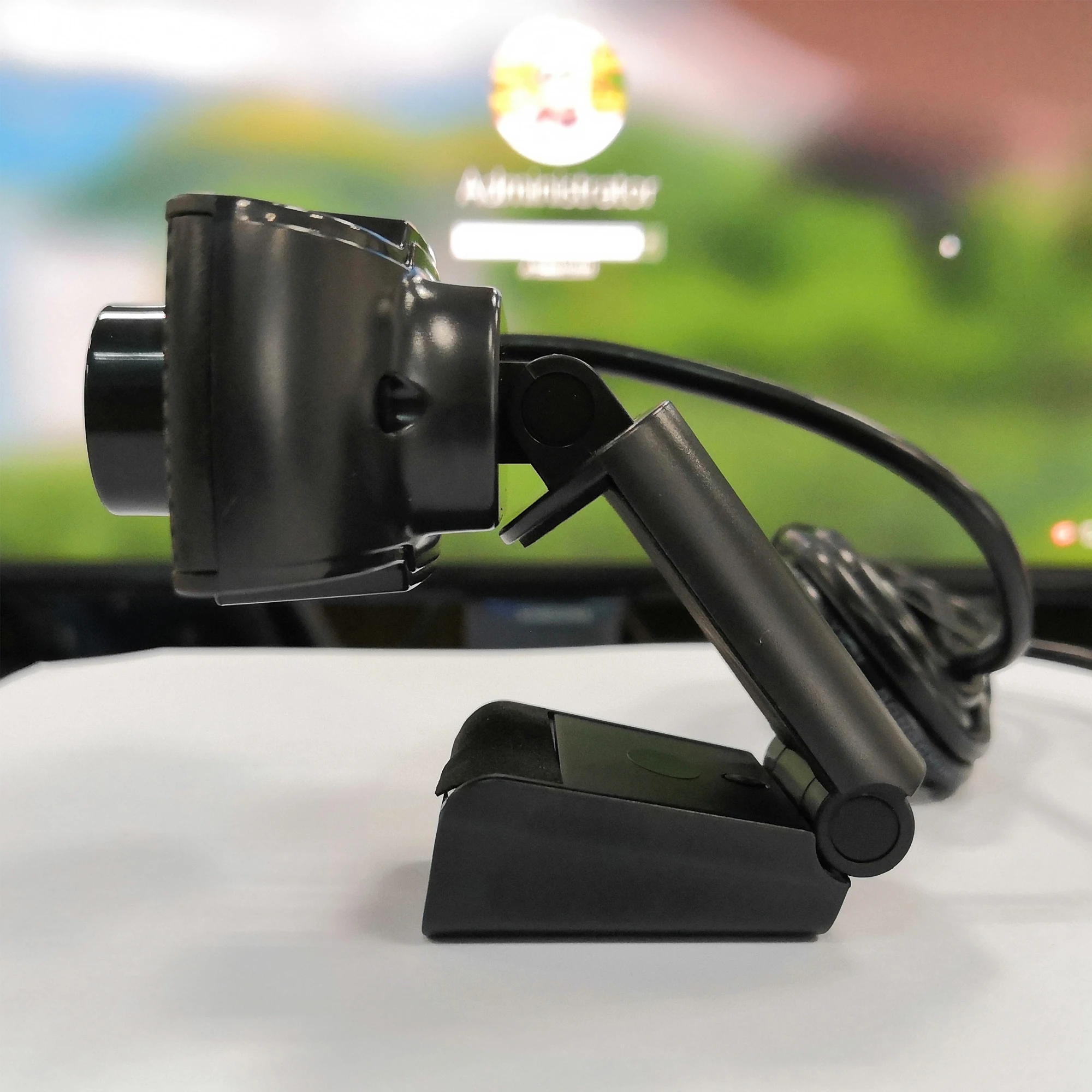 Компьютерная USB-камера с микрофоном для звонков в Skype от производителя