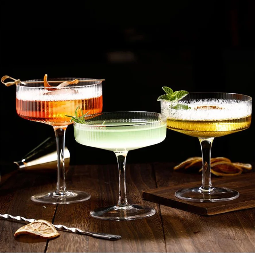 Creative Cocktail Glasses Unique Martini Glass Best Selling Products in Usa Wedding Party Bar Contemporary Transparent Clear