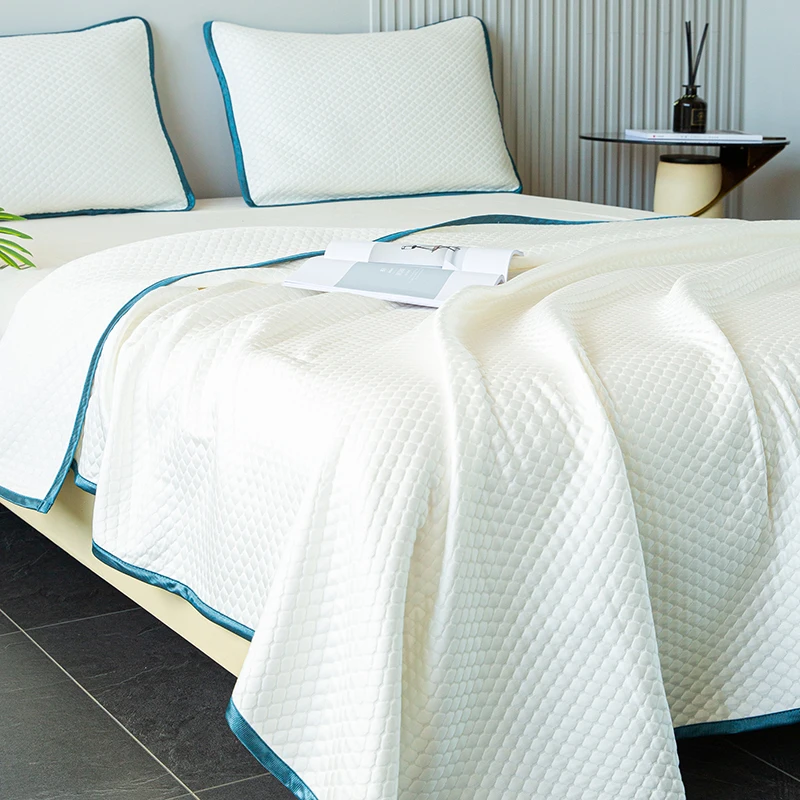 Luxury Tencel 3 Pieces Bedding Set Bed Cover Quilted Bedspread Microfiber Plain Summer Sleeping Mat Quilt Blanket White