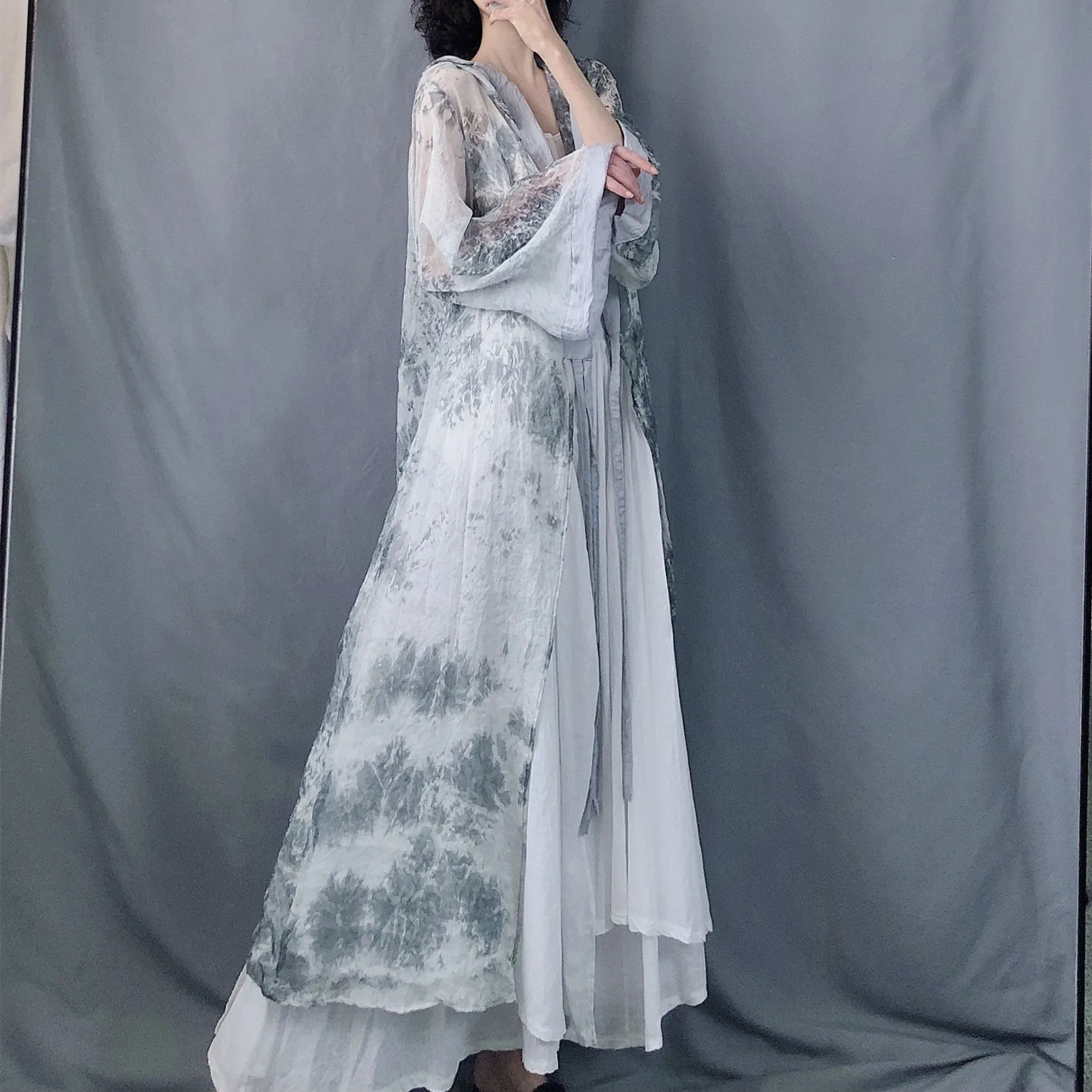 custom Lightweight Pattern Accepted Organic Linen Women Fabrics Pure 100% Linen Printed Breathable gold stonewash linen fabric