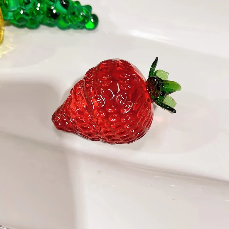 Cute Red Glass Crystal Healing Stone Fruits Strawberry Model Handicraft Decoration