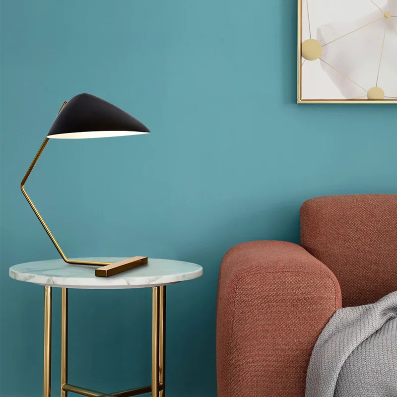 Nordic table lamp modern for office table lamp modernhome decor LED metal desk lamp simple lighting