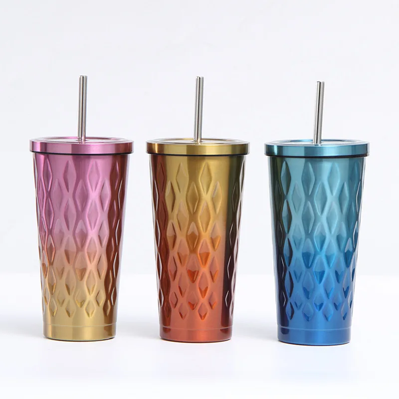 
Изолированный из нержавеющей стали Trumbler бутылка с водой для воды с соломой логотип на открытом воздухе автомобили диск 500 мл 