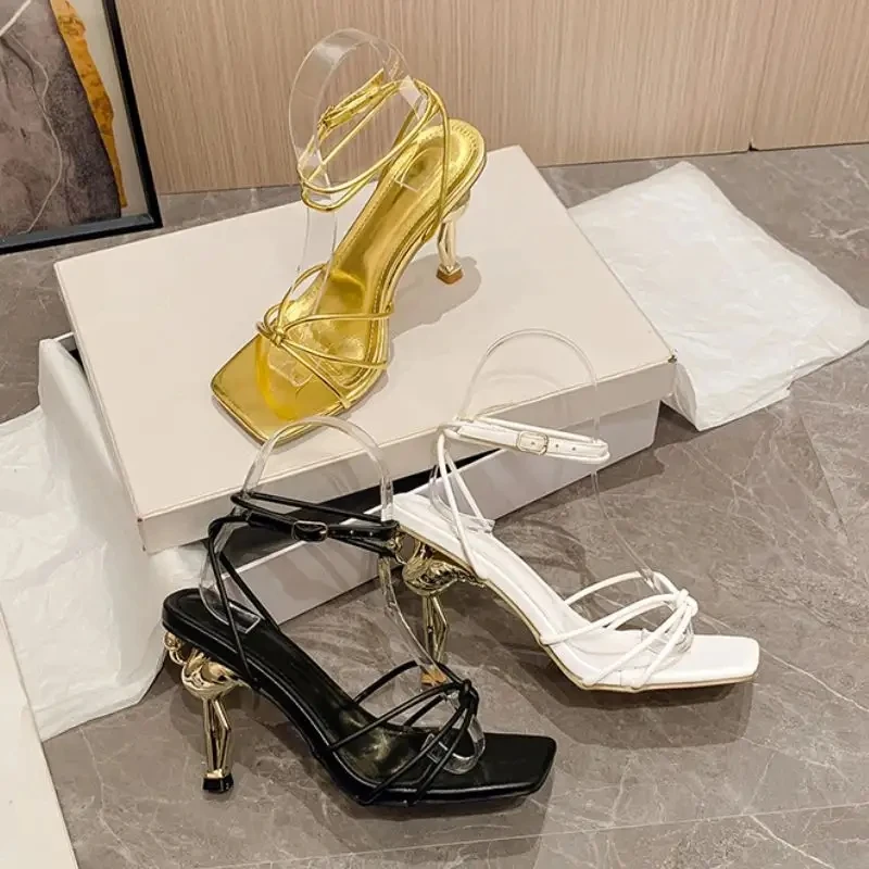 High Quality Unique Designer Sandalia Casual Para Dama Strappy Lace up Toe Thong Fashion Womens Summer Square Heels