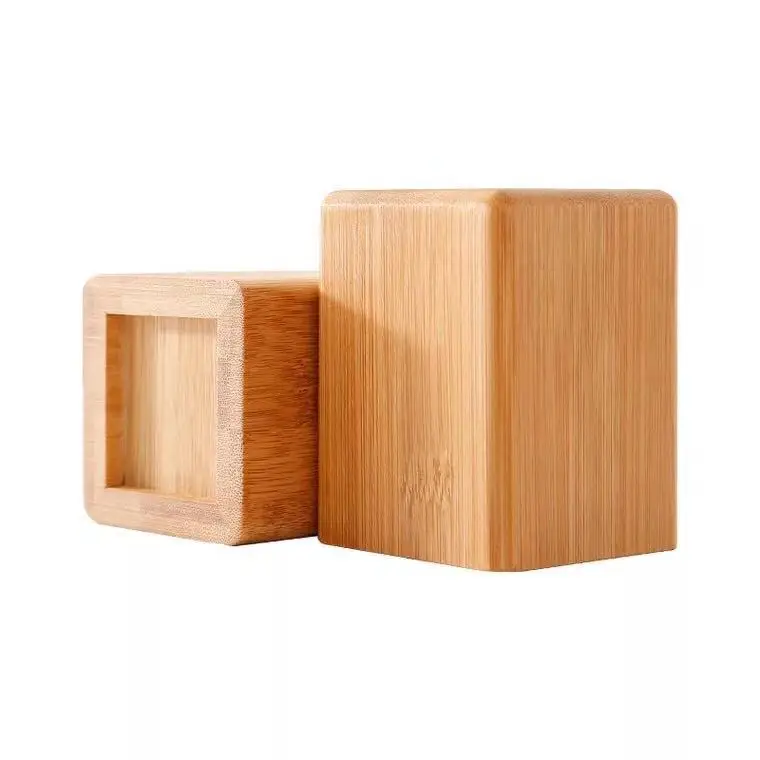 
Factory direct wholesale custom simple texture square pen holder wooden 