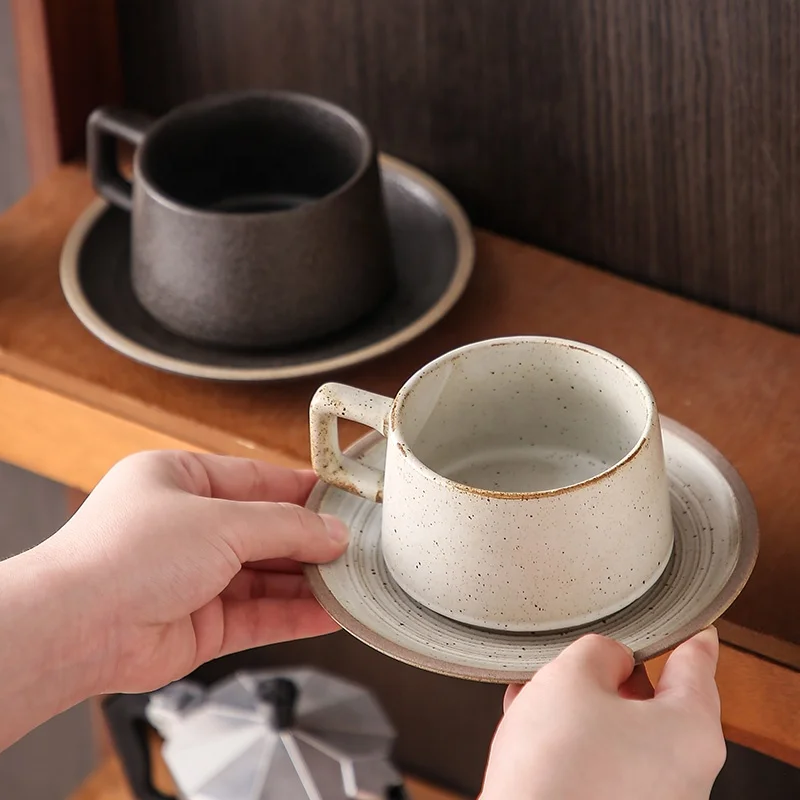 255ml Japanese style Creamic Coffee Mug Handmade Retro Porcelain Breakfast Cup Hand Punch Coffee Cup And Saucer Gift Set