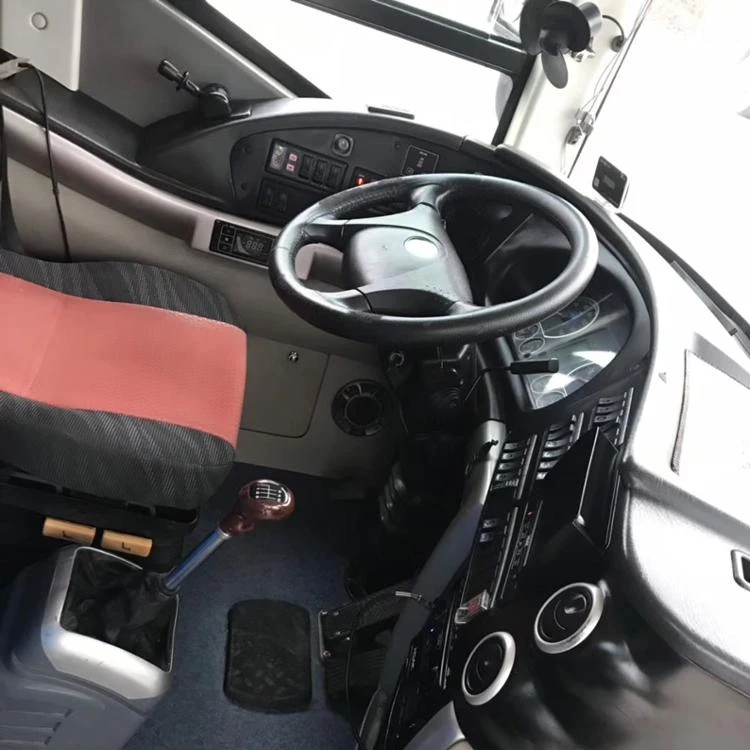 49 местный полностью восстановленный автобус на 12