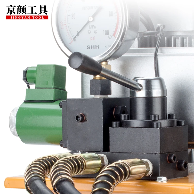 DB150-D3 hydraulic electric pumps 700 bar High Pressure hydraulic oil pump three way power pack