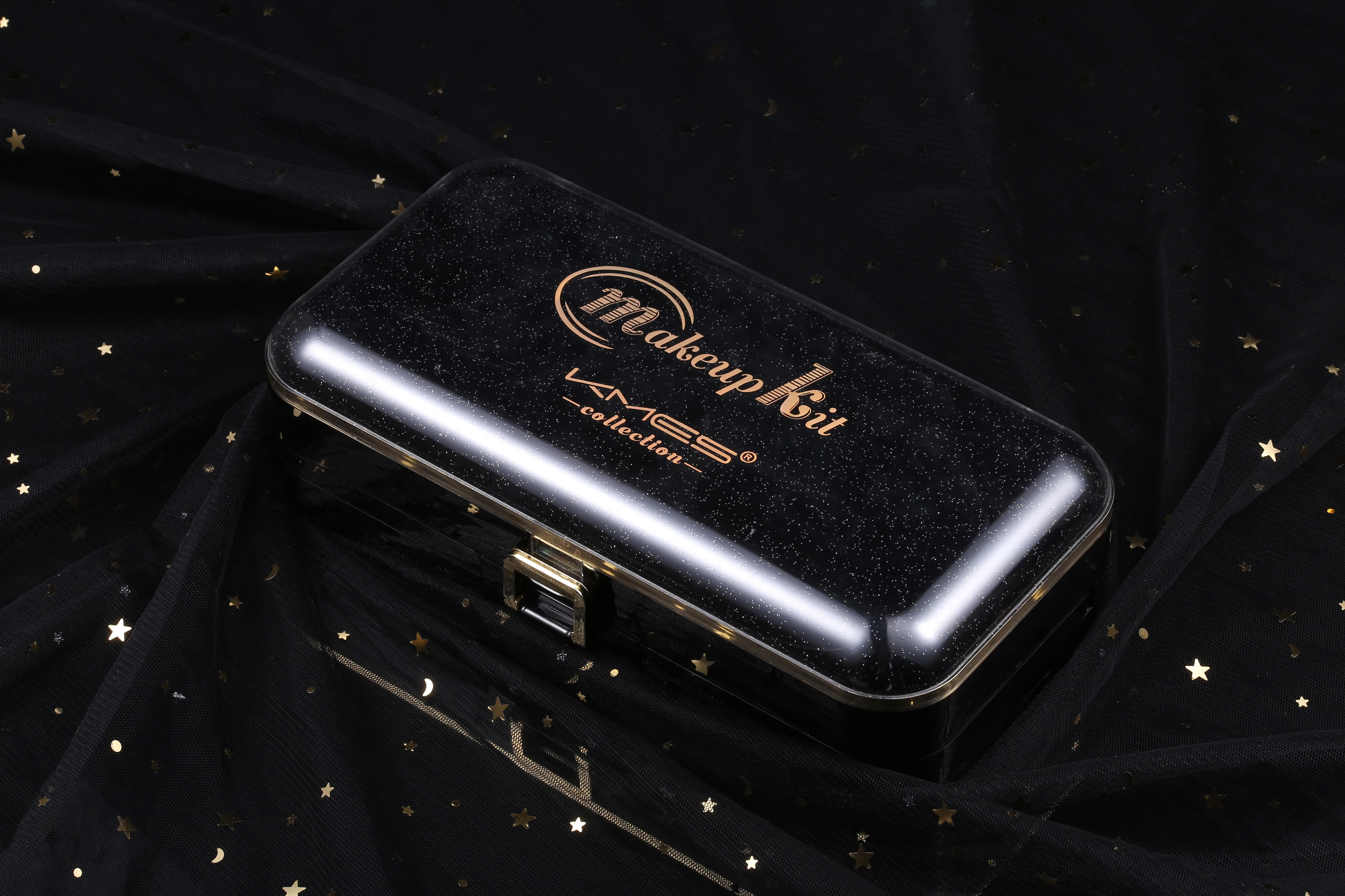 
KMES Top-quality Makeup Kits Beauty Cosmetics Branded C-1058 