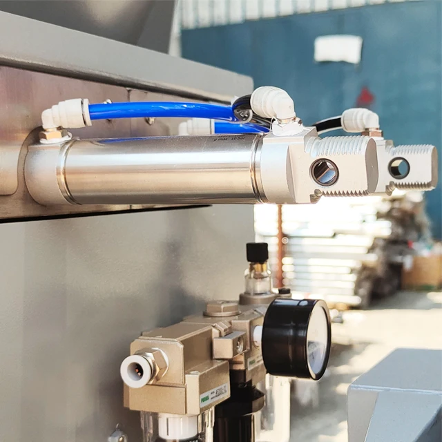 600 кг/ч гравиметрический Блендер с дозировкой и смешиванием