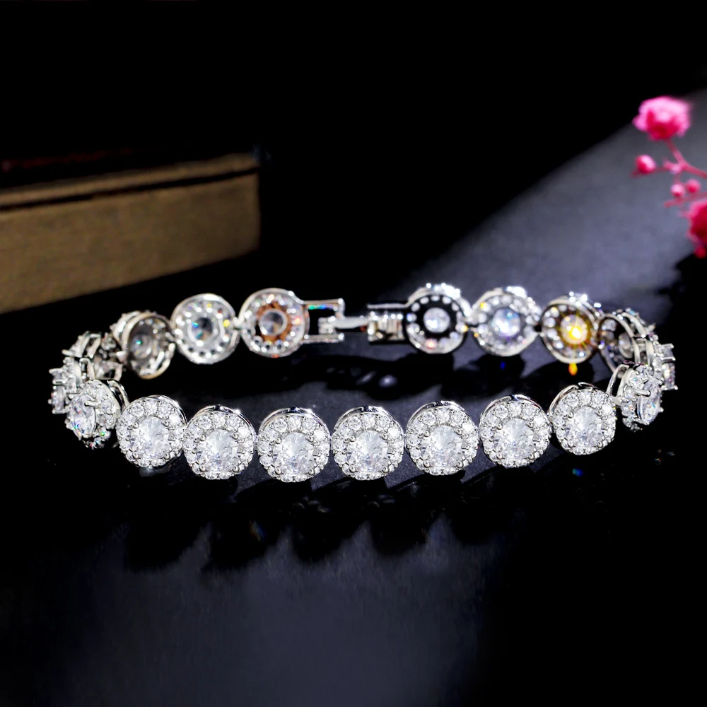 Glittering Round Iced Out Cubic Zircon Pave Silver Color Women Wedding Bridal Engagement CZ Tennis Bracelet for Brides Jewelry