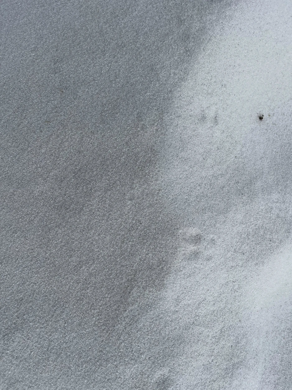 High quality sand Vietnam cheap price of silica sand for make water filter material for wells, industry and daily life