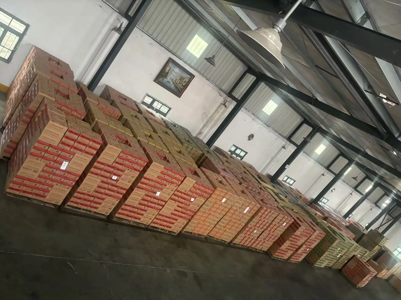 24 банки/картонная упаковка газированной воды со вкусом манго безалкогольный напиток