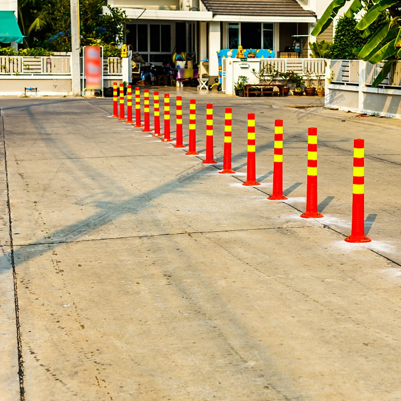 Hot sale road work cones traffic cones safety sign PE traffic cone