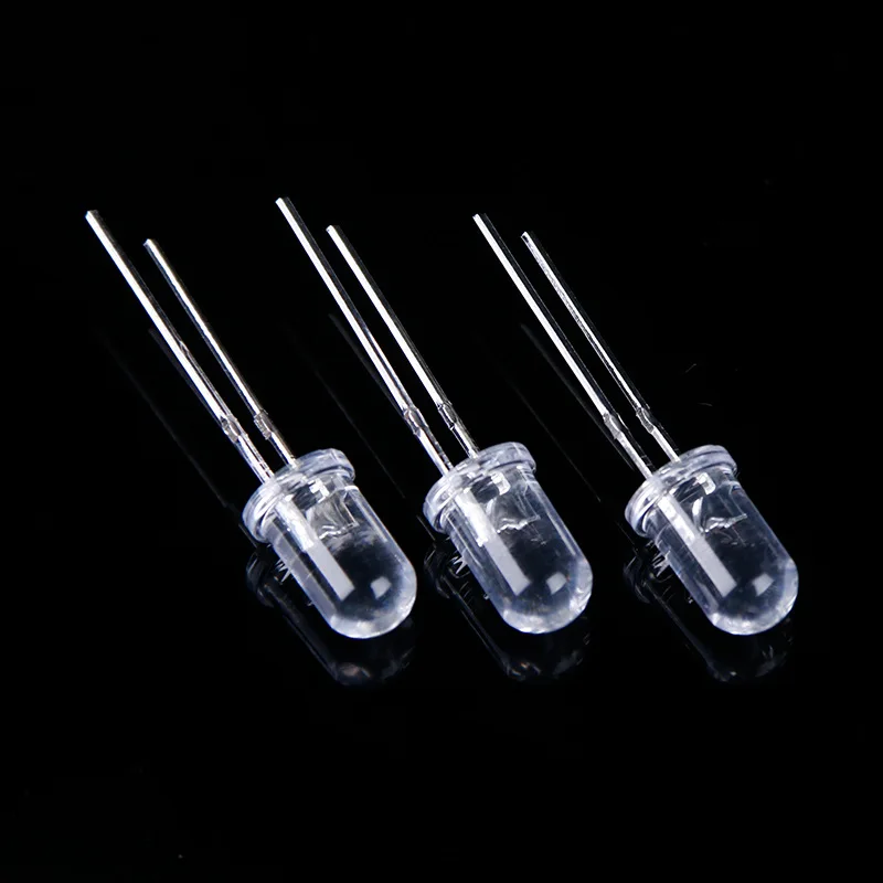 
High quality through hole 30 degree 5mm yellow traffic lights led 590nm wavelength 