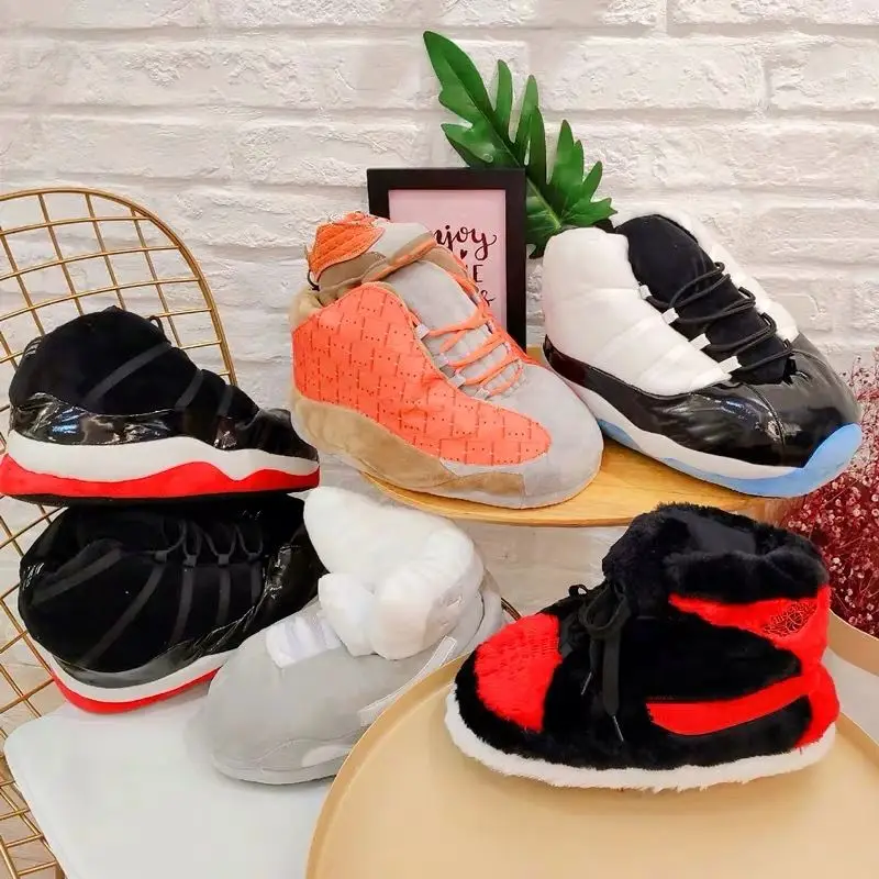 Пластиковые плюшевые кроссовки тапочки плюшевые Jordans для дома