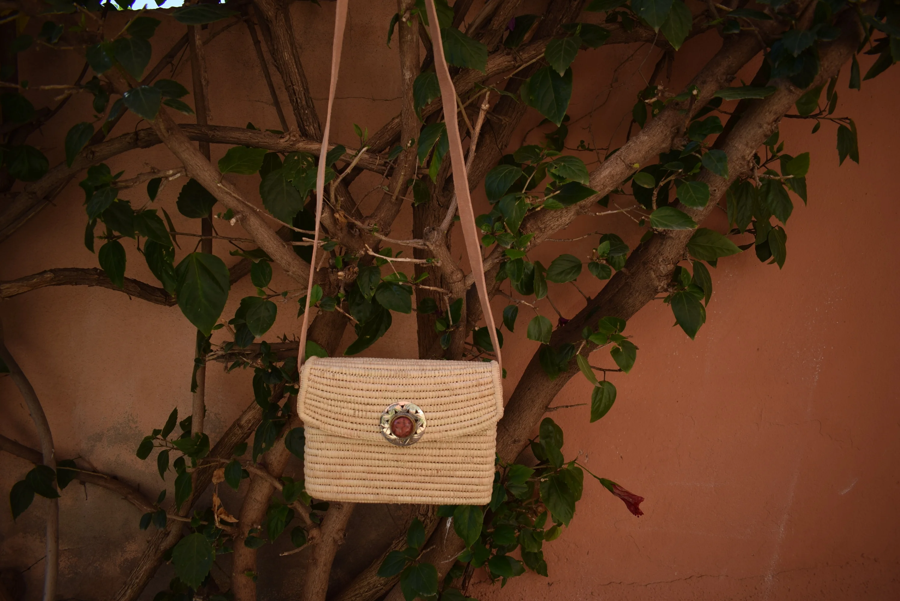 Raffia round bags
