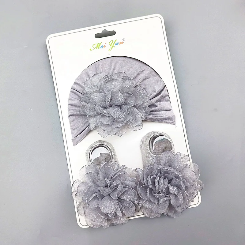 Cute flower Decoration 0-12 months Hat Autumn newborn baby cap socks Newborn winter boys and girls socks cap