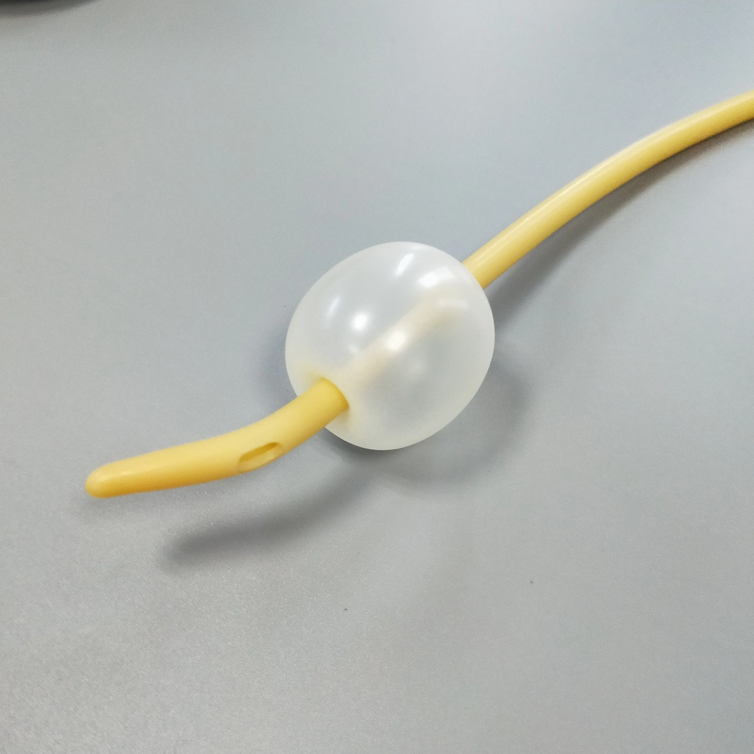 Disposable latex foley catheter two way 6-26Fr